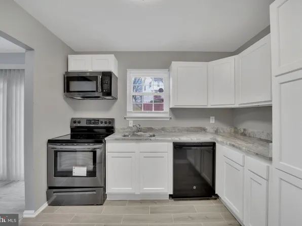 771 Saint Michaels Dr, Bowie, MD 20721