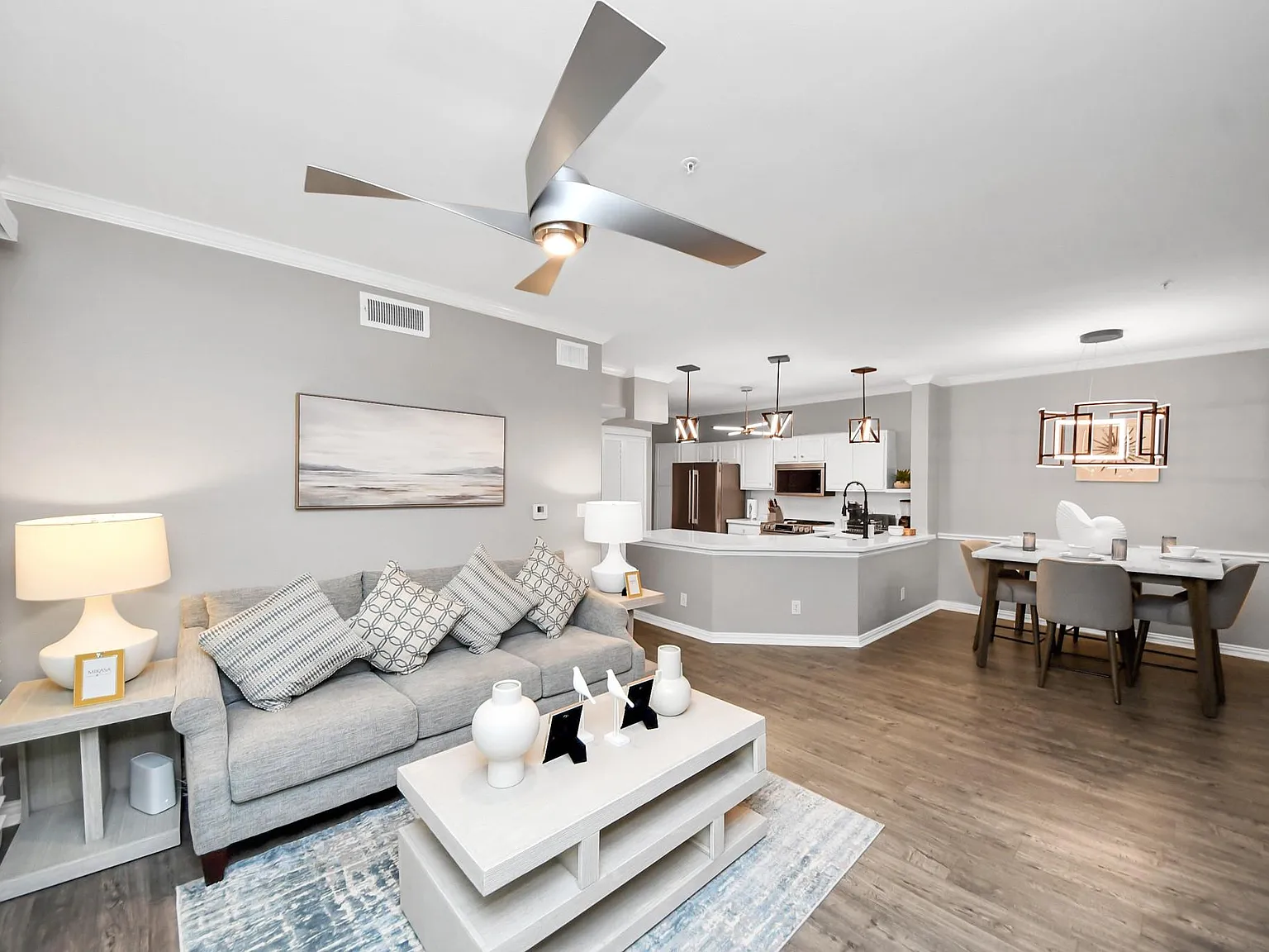 2 bed, 2.0 bath, 1252 sqft, $3,000 — Photo 4