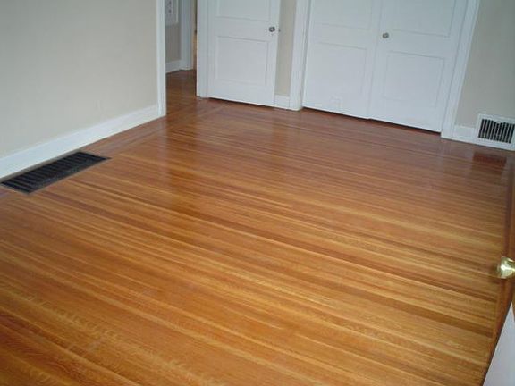 2nd image of 1823 Roanoke Ave