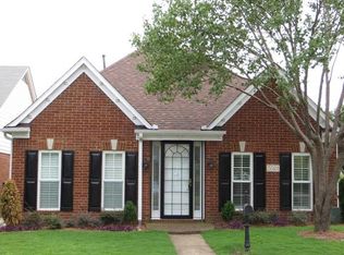 5521 Fountain Bay Dr, Memphis, TN 38120