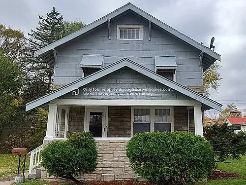 925 Lawndale Ave Photo 1