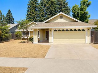 1147 Mirror Lake Dr, Merced, CA 95340