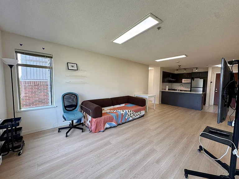 9288 Odlin Rd #330 — Photo 6
