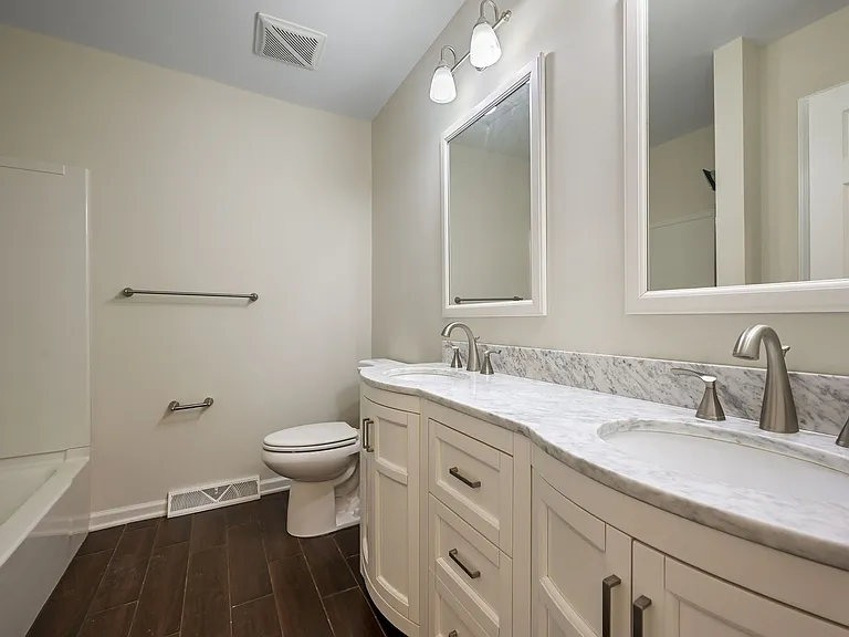176 Stoney Dr — Photo 14