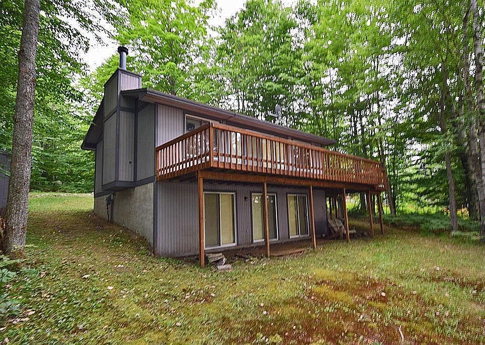 1st image of 7408 Leelanau Trl