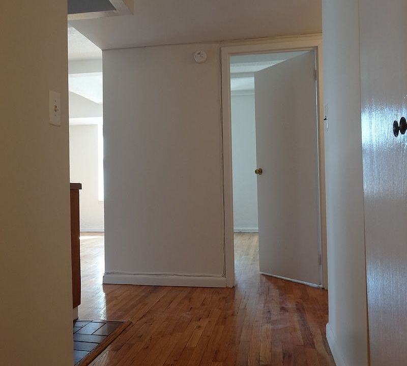 1st image of 156 Bleecker St #9DE
