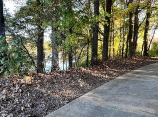 2776 Sardis Rd, Gainesville, GA 30506