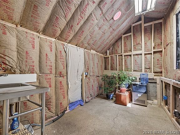 12th image of this home