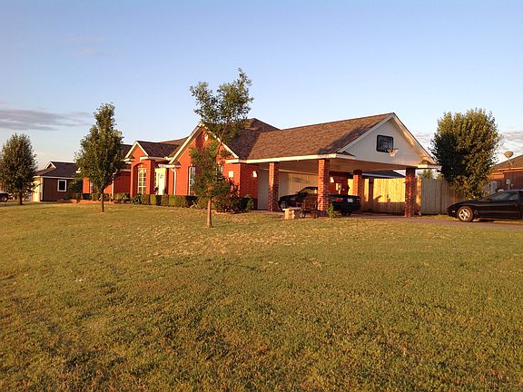 2nd image of 395 Candice Dr NW