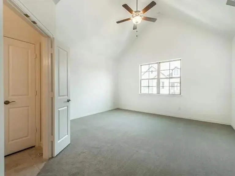 7228 Huckleberry Dr — Photo 18