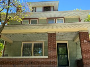 711 S State St, Champaign, IL 61820