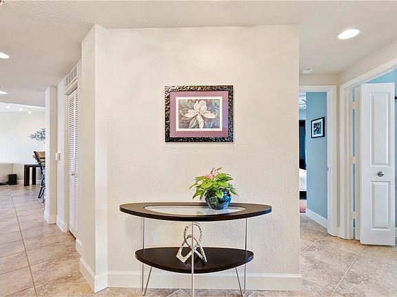 2nd image of 4717 Dolphin Cay Ln S APT 406