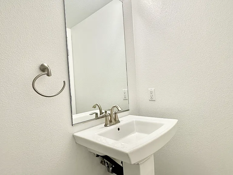 5250 Chesebro Rd — Photo 11