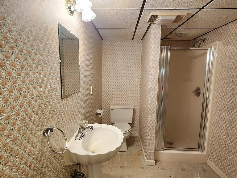 590 Deep Woods Dr — Photo 22
