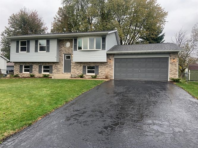1st image of 2311 Four Seasons Pkwy