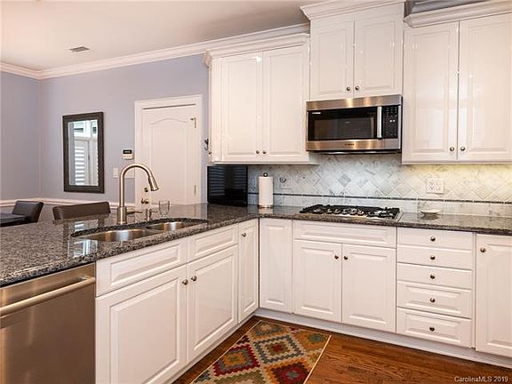 4th image of 5634 Ballinard Ln