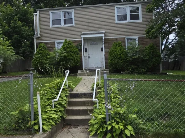 238 Moran St Floor 2, Waterbury, CT 06704