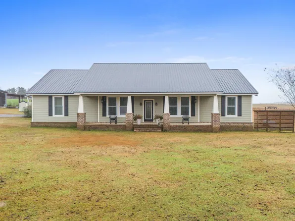 1507 Gainer Rd, Chipley, FL 32428