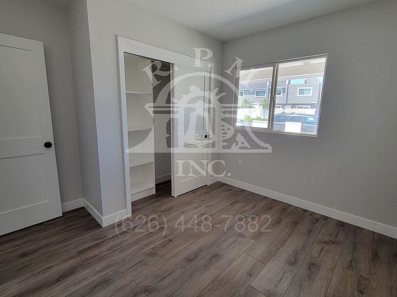 5th image of 13872-13874 Saranac Dr #13872
