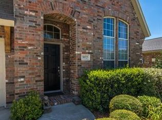 10525 Bear Creek Trl, Fort Worth, TX 76244
