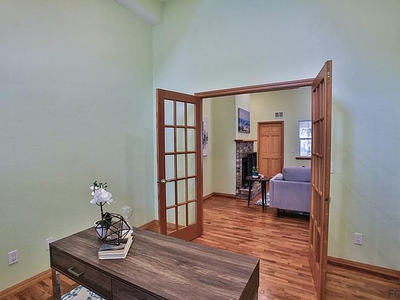 4th image of 617 Cumberland Dr