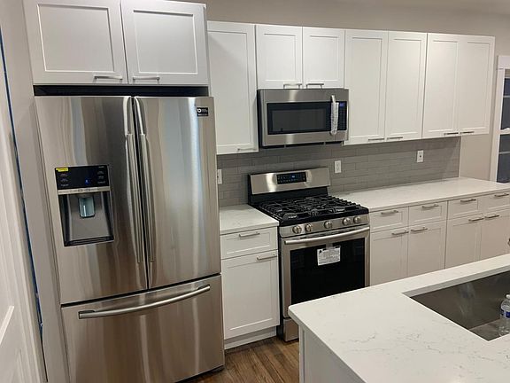 2nd image of 46 Fox St #1