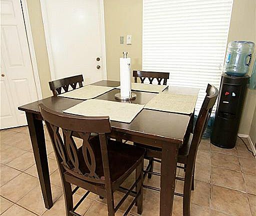 2nd image of 4814 Pecan Grove Dr
