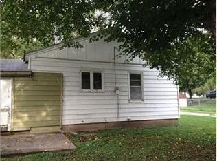 820 8th St, Perry, IA 50220