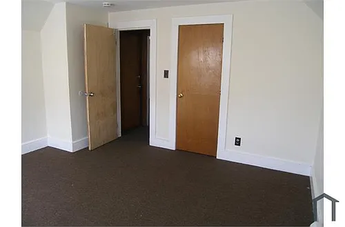 346 Ferry St #3 Photo 1
