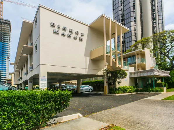 920 Kaheka St APT 22, Honolulu, HI 96814