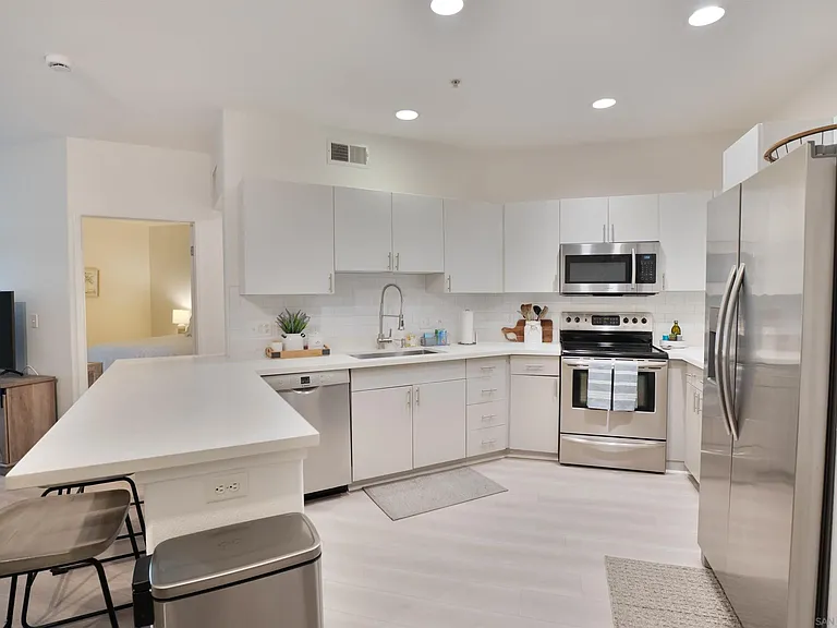 1501 Front St #329 — Photo 1