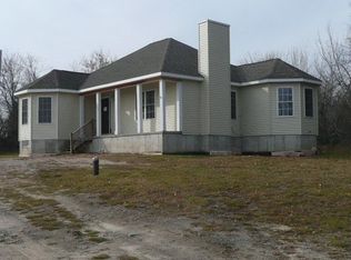 71 Pellerin Rd, Plattsburgh, NY 12901