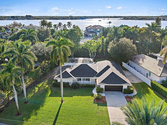 2nd image of 18799 Rio Vista Dr