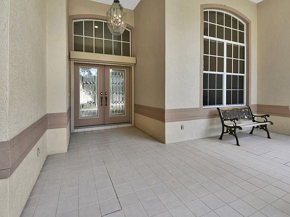 5th image of 8044 Desoto Woods Dr