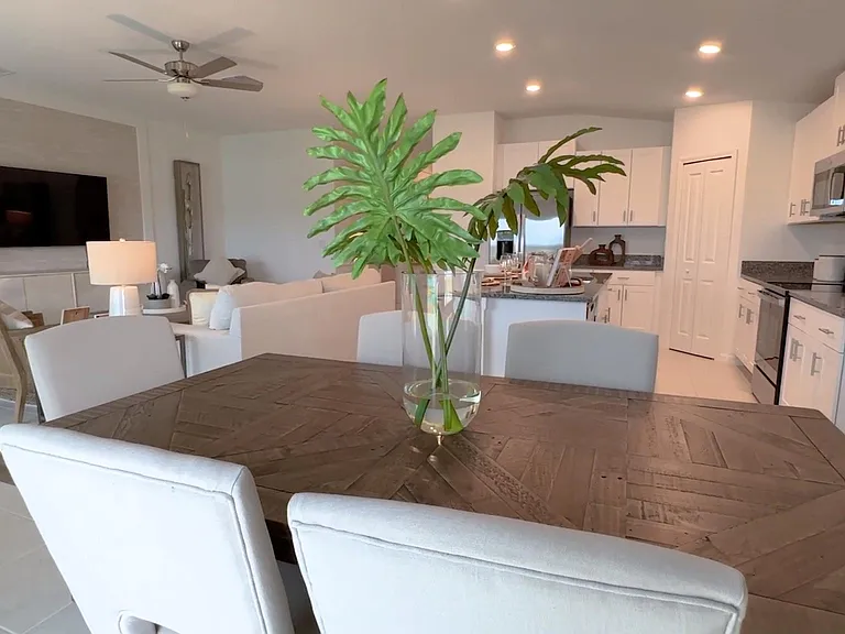 705 Dockside Dr SW — Photo 5