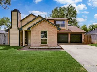 10107 Sand Pass Ln, Houston, TX 77064