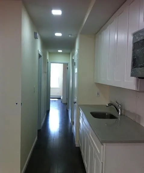 15824 77th Ave #1 — Photo 4