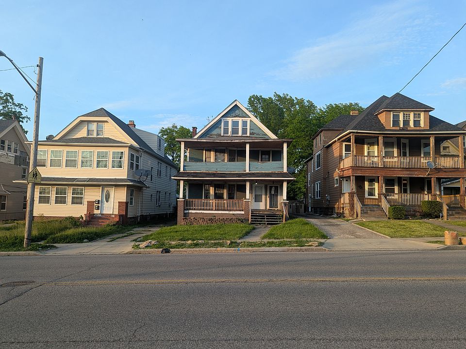 1st image of 1863 Noble Rd #1