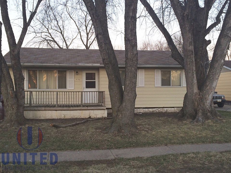 1st image of 3400 Carmel Ct