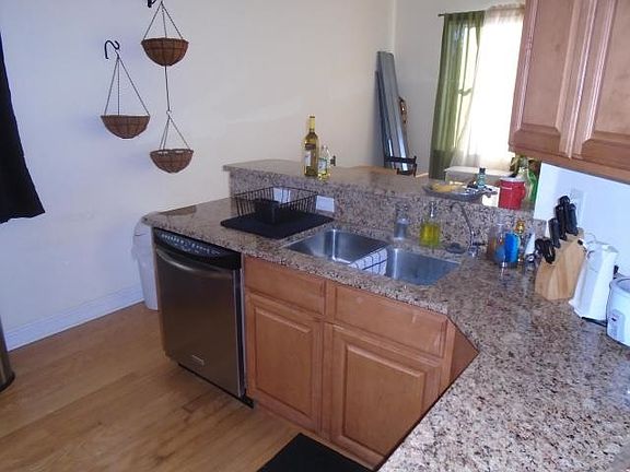 4th image of 17735 Yancy Ave