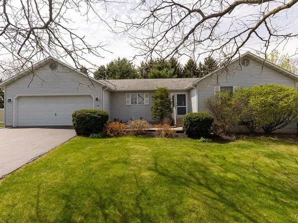 108 Woodgate Rd, Chittenango, NY 13037