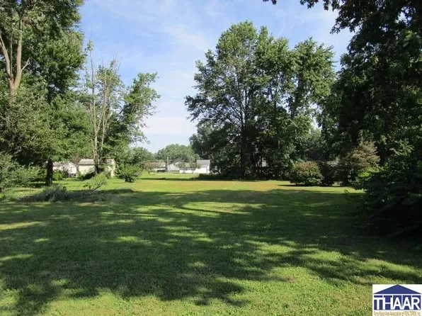 3852 E Morris Ave, Terre Haute, IN 47805