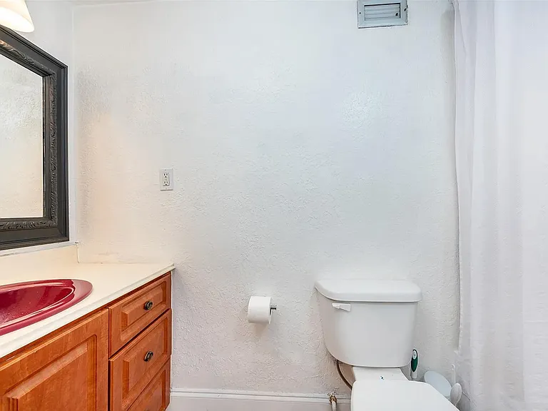 2899 Collins Ave #833 — Photo 11