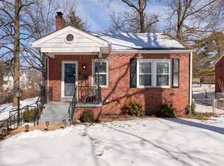 7833 Kenridge Ln, Saint Louis, MO 63119