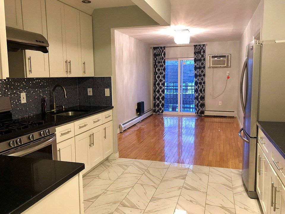2nd image of 4017 194th St #3FL