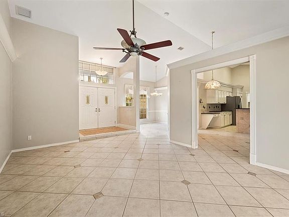 3rd image of 131 Plantation CIR