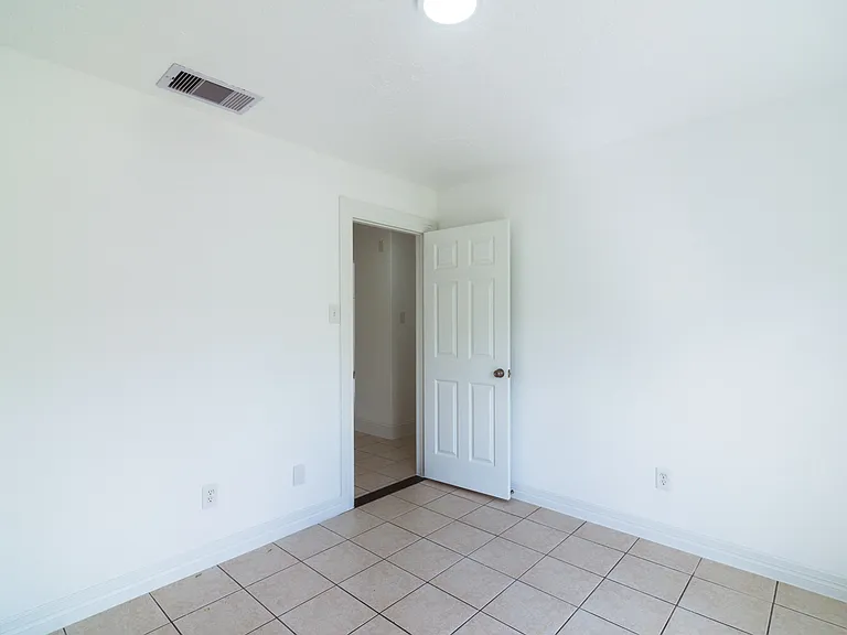 8602 Rockmont Ct — Photo 8