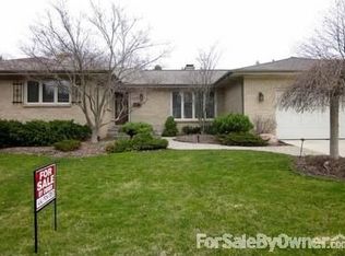 2450 Okemos Dr SE, Grand Rapids, MI 49506