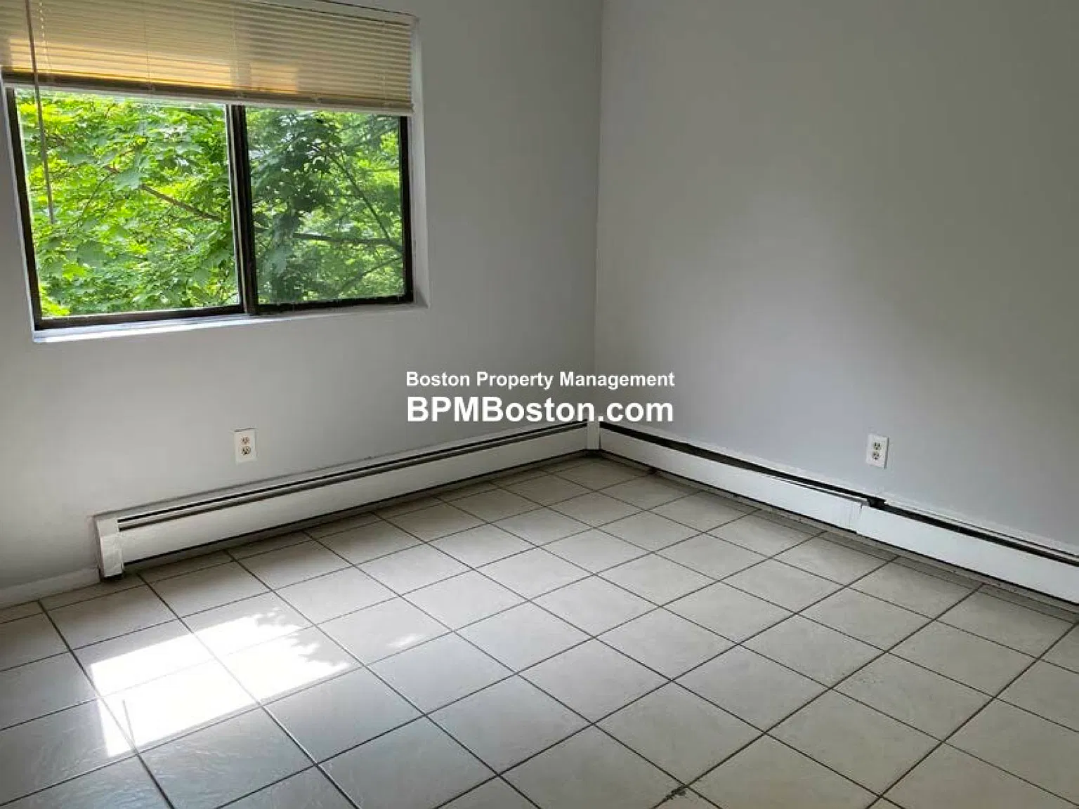 25 Hamilton Avenue Apartments — Photo 1