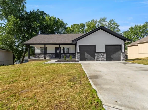 18503 Hartford Ct, Independence, MO 64058